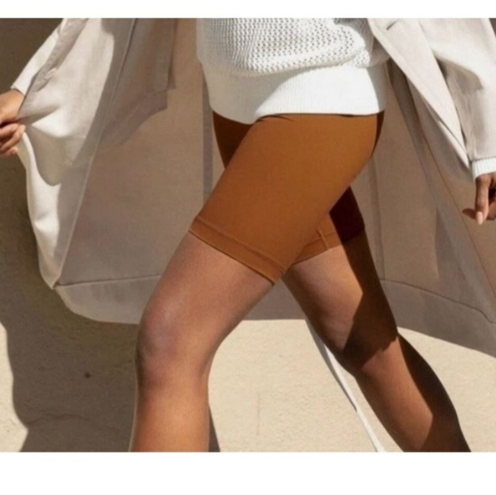 Everlane ReNew High-Rise Bike Shorts Brown Recycled Fabric Blend size Small